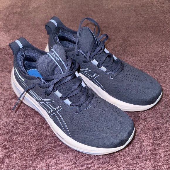 ASICS Nimbus 26 Thunder Blue Sapphire 11 Women’s - Picture 2 of 8